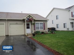 1106 Burns Ln, Minooka, IL 60447