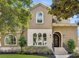 4901 Holt St, Bellaire, TX 77401