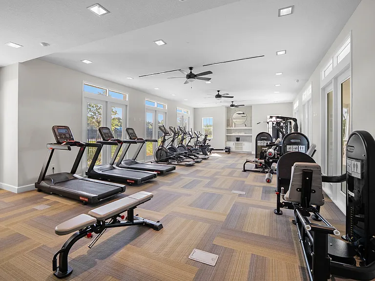 2192 Vinifera Dr — Photo 24