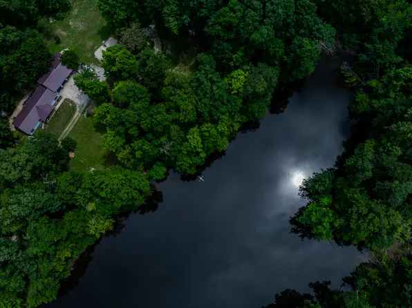 2501 Mitten Rd, Bowling Green, IN 47833