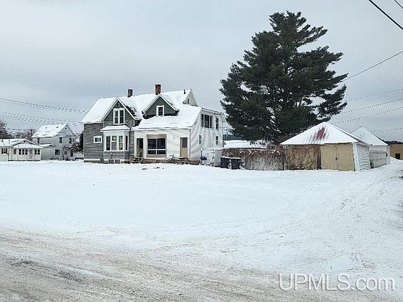 3rd image of 817 River Ave