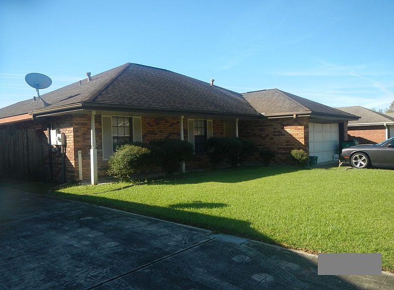 2nd image of 2564 Long Branch Dr
