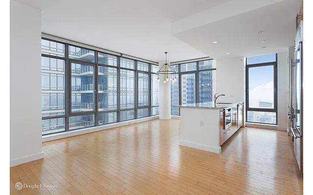 Rented by Douglas Elliman | media 7