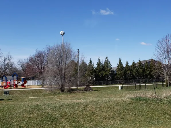 LOT 22 Hunter Dr, Evansdale, IA 50707