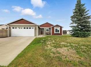 598 Citrus St, Cheyenne, WY 82001