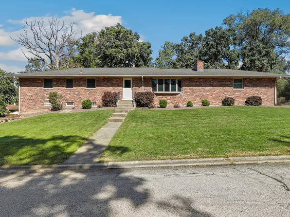 402 Iroquois St, Schererville, IN 46375