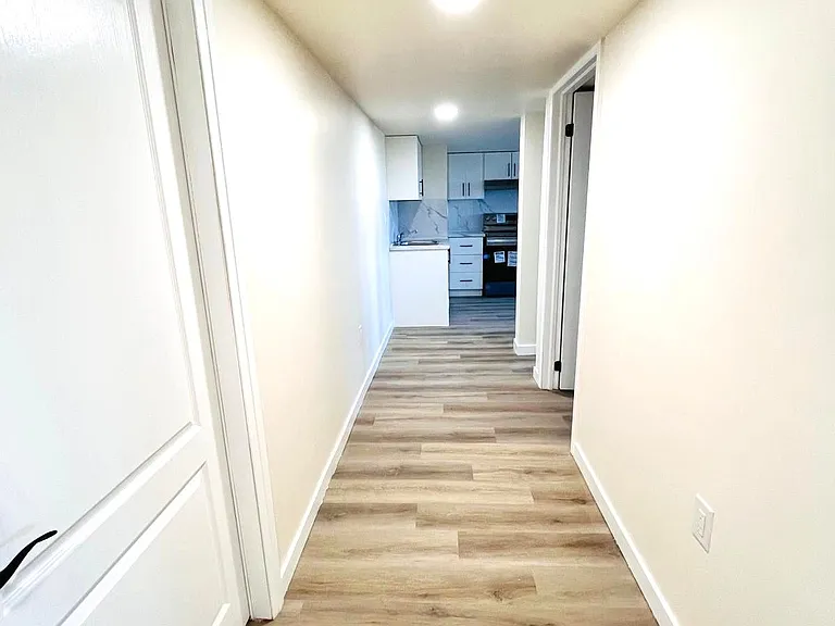 108 McWatters St — Photo 10