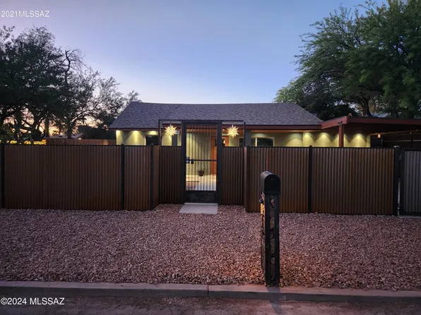 4945 E Hawthorne St, Tucson, AZ 85711