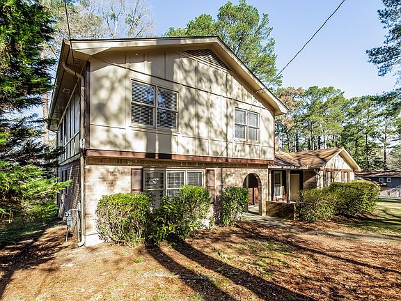 2nd image of 2528 Amalfi Dr