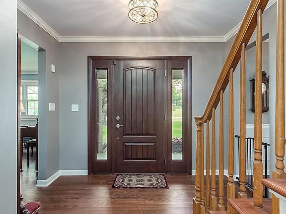2nd image of 6597 Hillside Ct