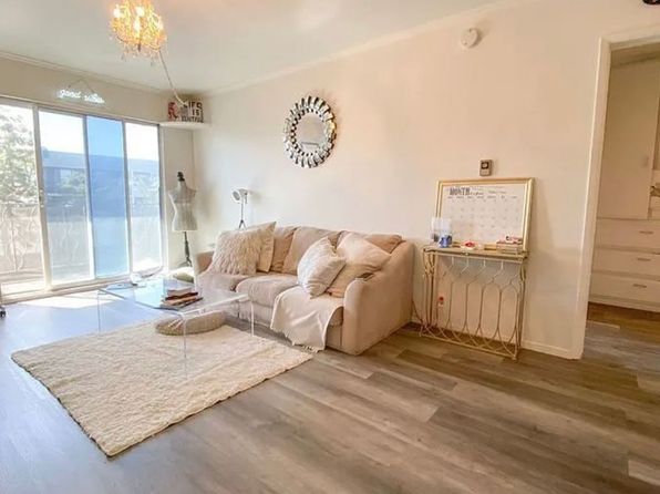 1139 E Ocean Blvd Unit 301