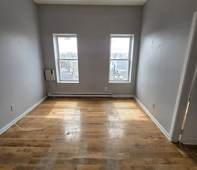 366 Forrest St #4A — Photo 4