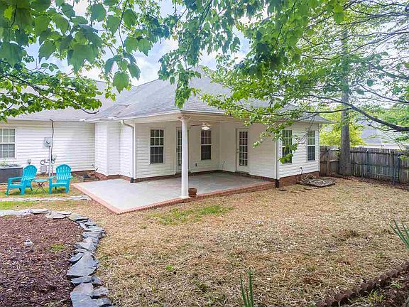 4th image of 206 Riverrun Dr