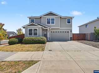 1369 S 10th St, Independence, OR 97351