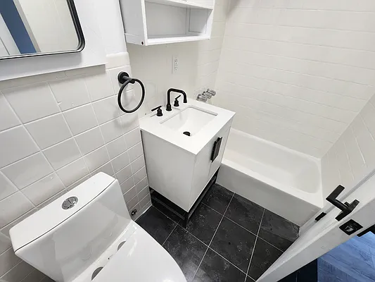 Rented by Brooklyn Property Group LLC | media 18