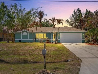 166 SW Andover Court, Port Saint Lucie, FL, 34953