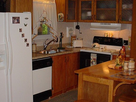 Kitchen area