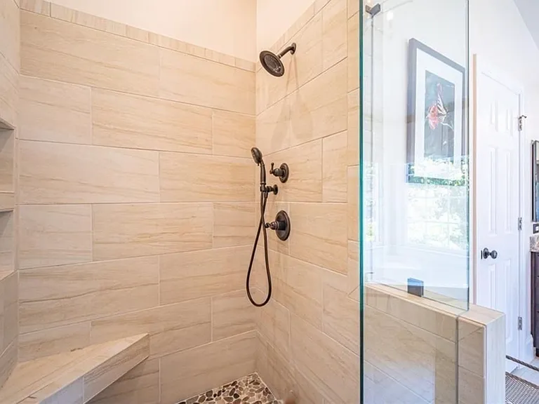 415 Wembley Cir — Photo 18