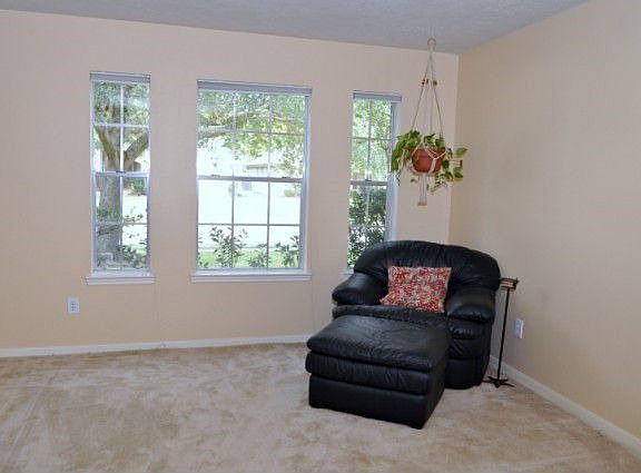 4th image of 3103 Millers Oak Ln