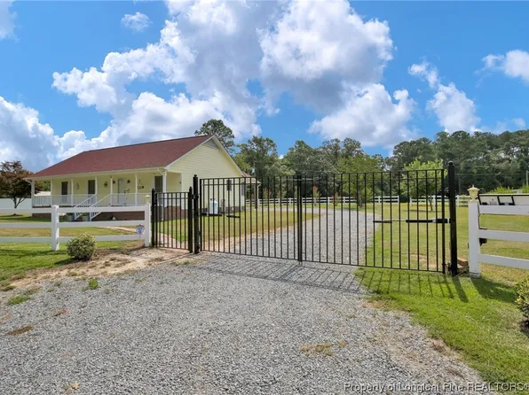 70 Tom Cat Ln, Roseboro, NC 28382