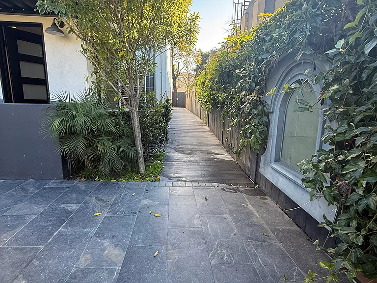 1948 Eigth St #6-06 — Photo 3