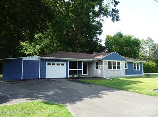 8 Hover Road, Claverack-Red Mills, NY 12513