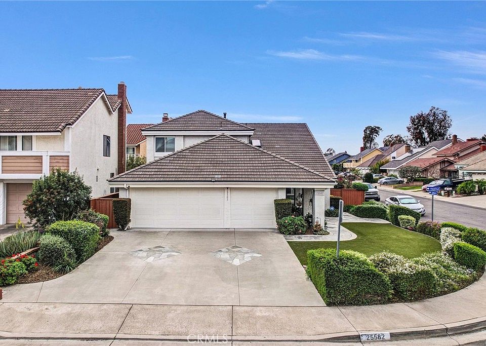1st image of 25582 Hazelnut Ln