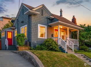 821 NE 63rd St, Seattle, WA