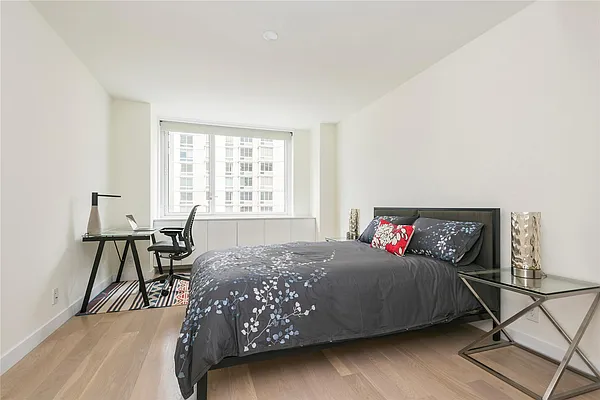 Rented by Douglas Elliman | media 41