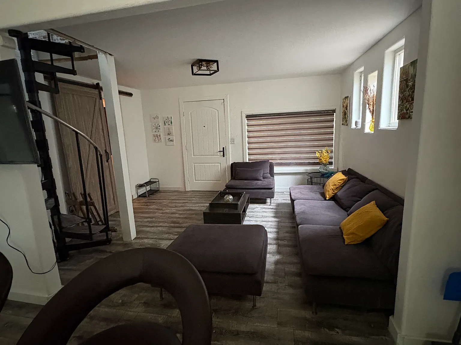 3 bed, 1264 sqft, $2,400 — Photo 3