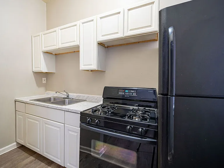 571 E Rich St #9 — Photo 4