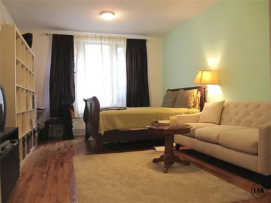 Rented by DSA Realty | media 14