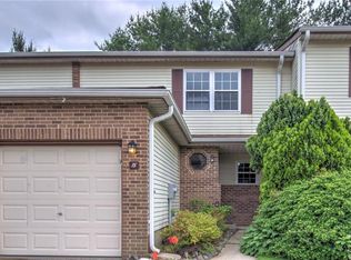 15 Hamilton Dr, Spotswood, NJ 08884