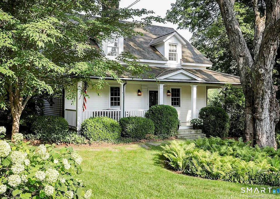 18 Plumb Hill Rd