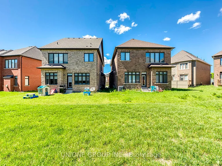 3440 Mosley Gate — Photo 49