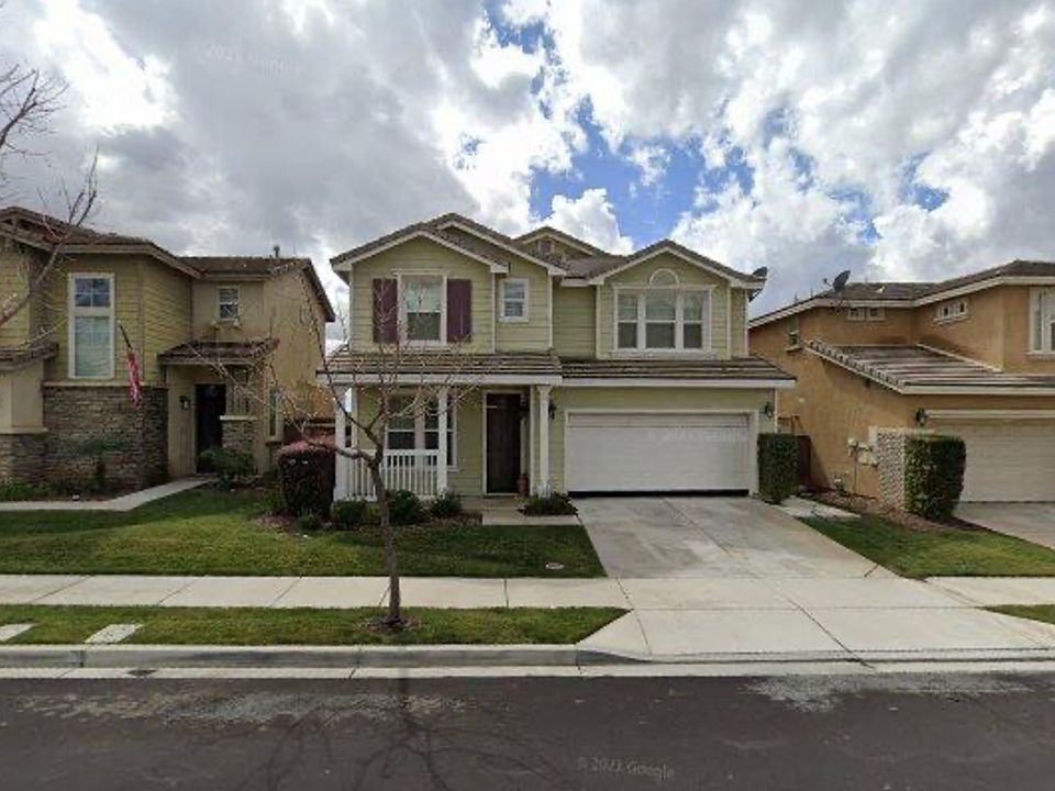 1st image of 33404 Wallace Way