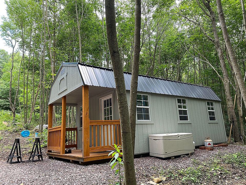 20 x 10 rustic cabin