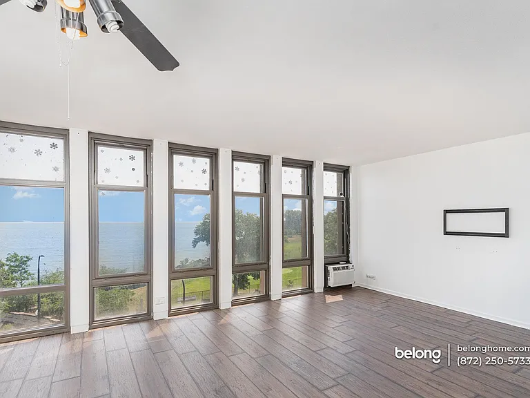 6700 S South Shore Dr #5B — Photo 3
