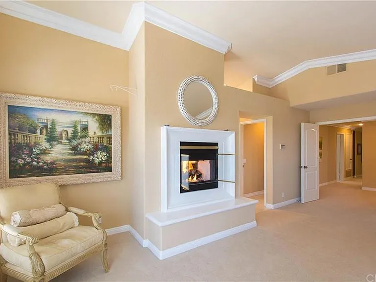 3061 Diamond View Cir — Photo 37