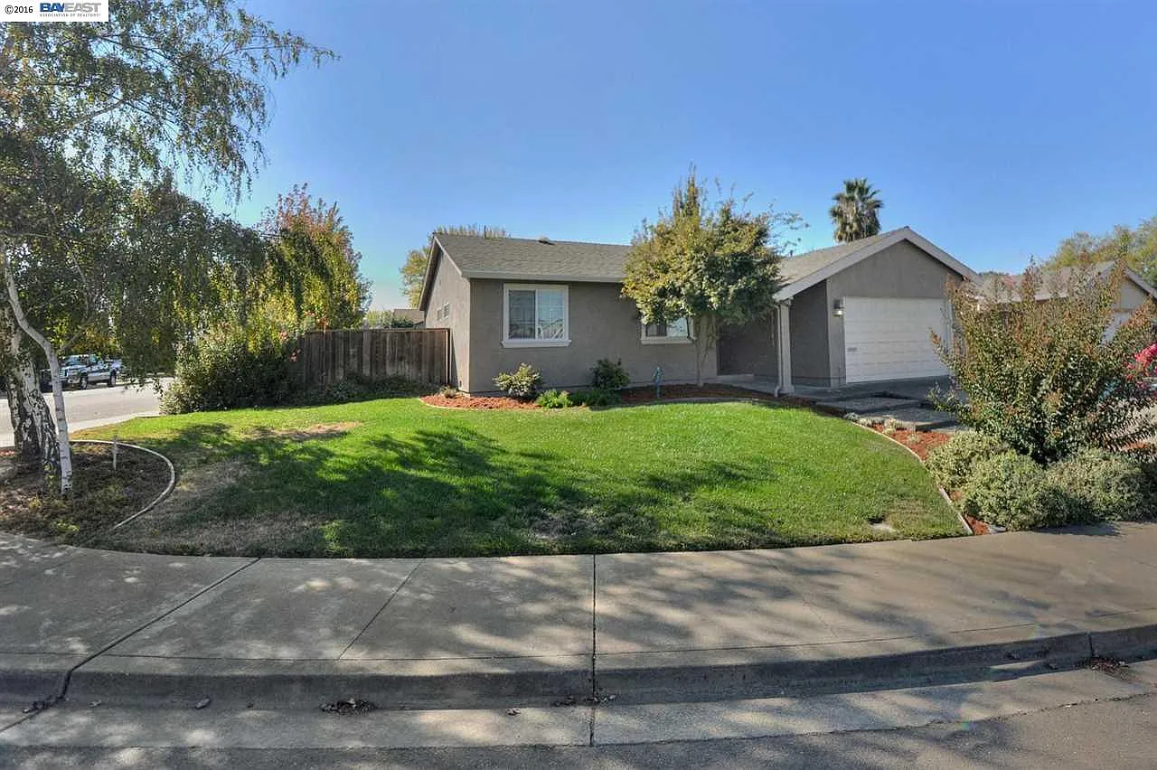 495 Covellite Ln photo 1