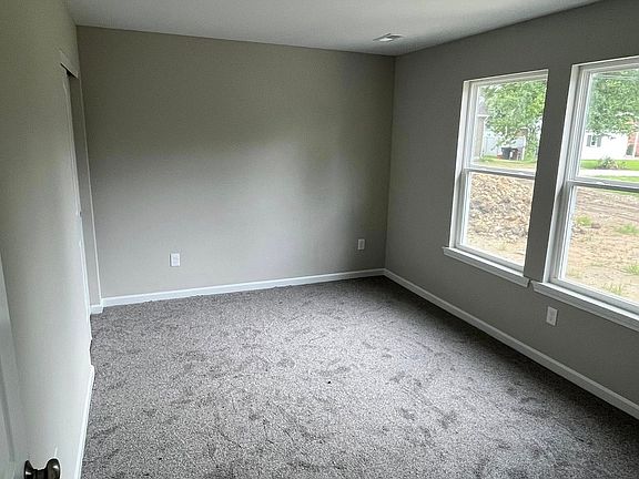 5th image of 200 Mound St #A
