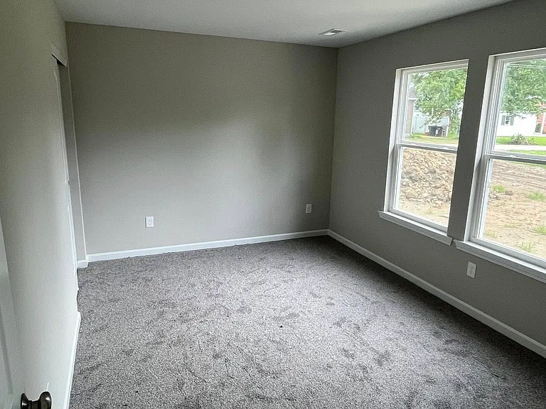 200 Mound St — Photo 6
