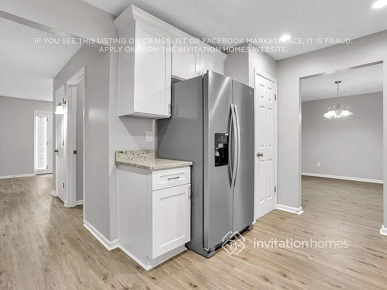 5614 Carriage Walk Way — Photo 8