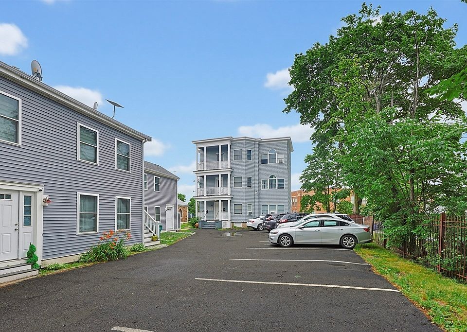 1st image of 87 Broad St #3