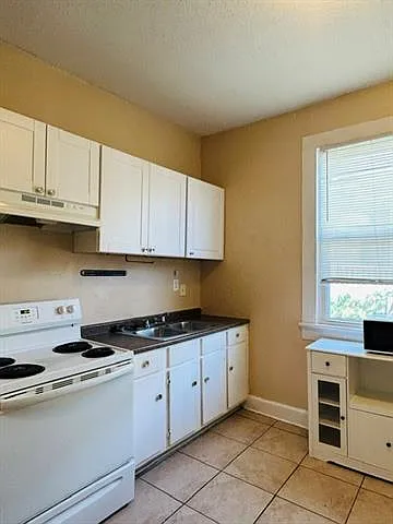 8821 Cohn St — Photo 3