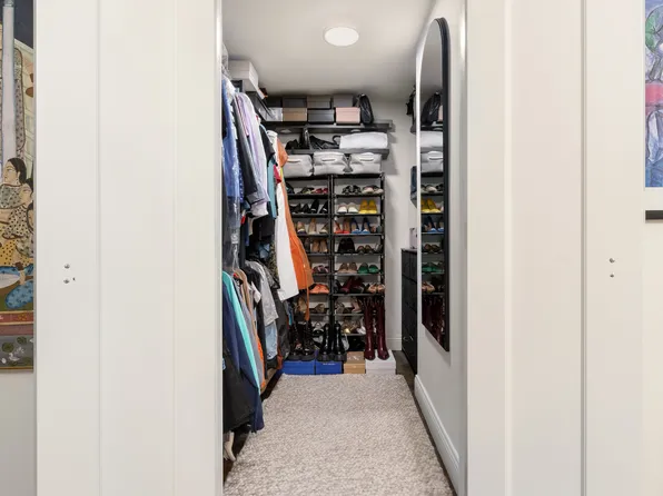 16 West 16th Street image 9 of 12