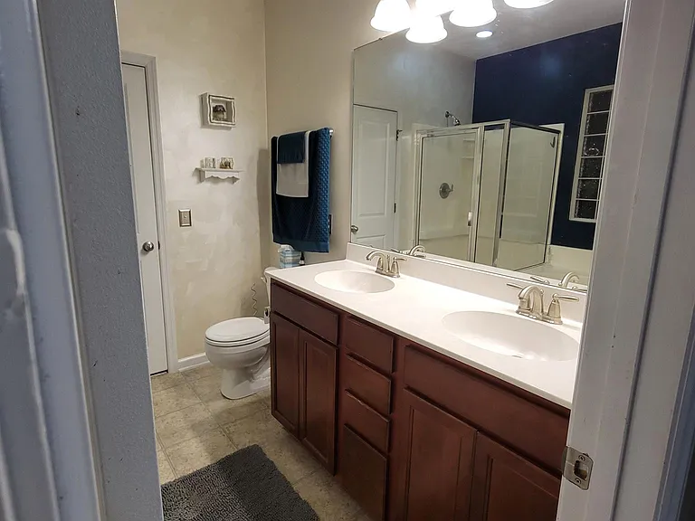 204 Silk Oak Dr — Photo 10