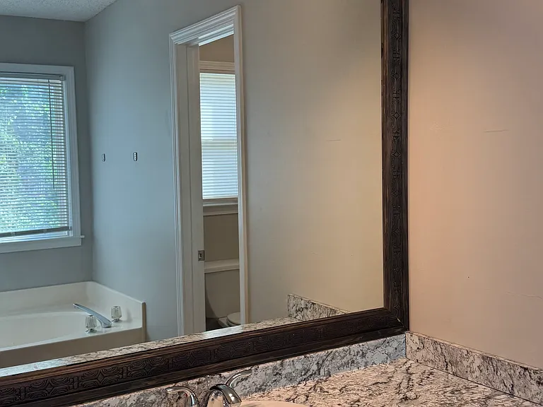 2505 Planters Cove Cir — Photo 2