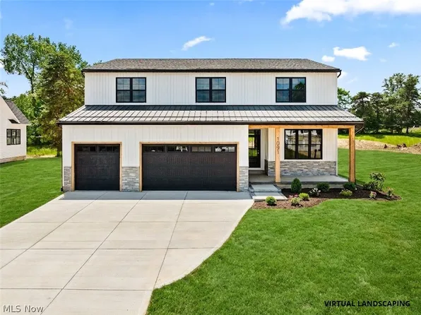 1091 Wadsworth Rd, Medina, OH 44256