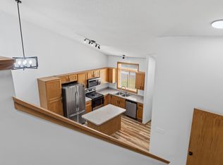 1523 Balinese St, Shakopee, MN 55379
